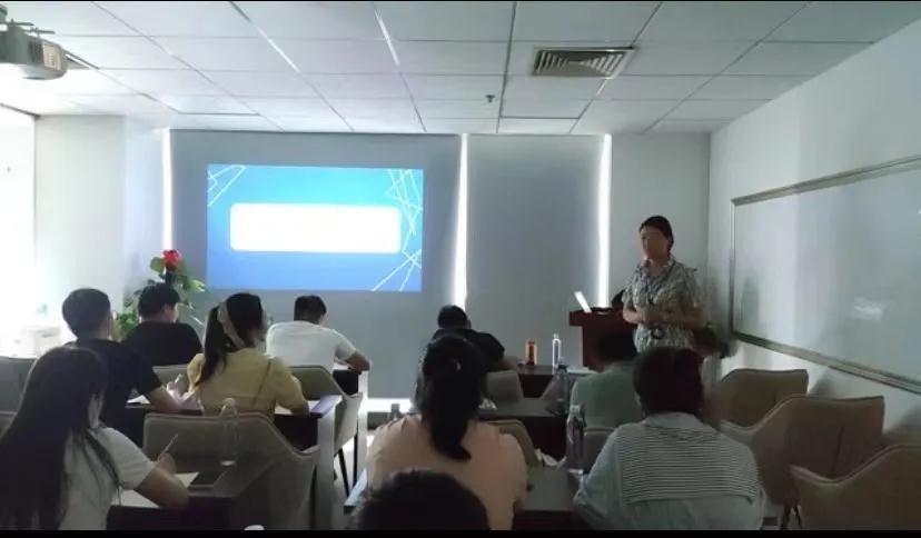 安徽萬業(yè)? | 線下"公益資質(zhì)改革專題大講堂"圓滿召開！